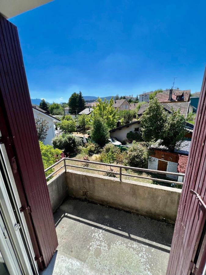 Un Peu Plus Pres Des Etoiles Annecy Extérieur photo
