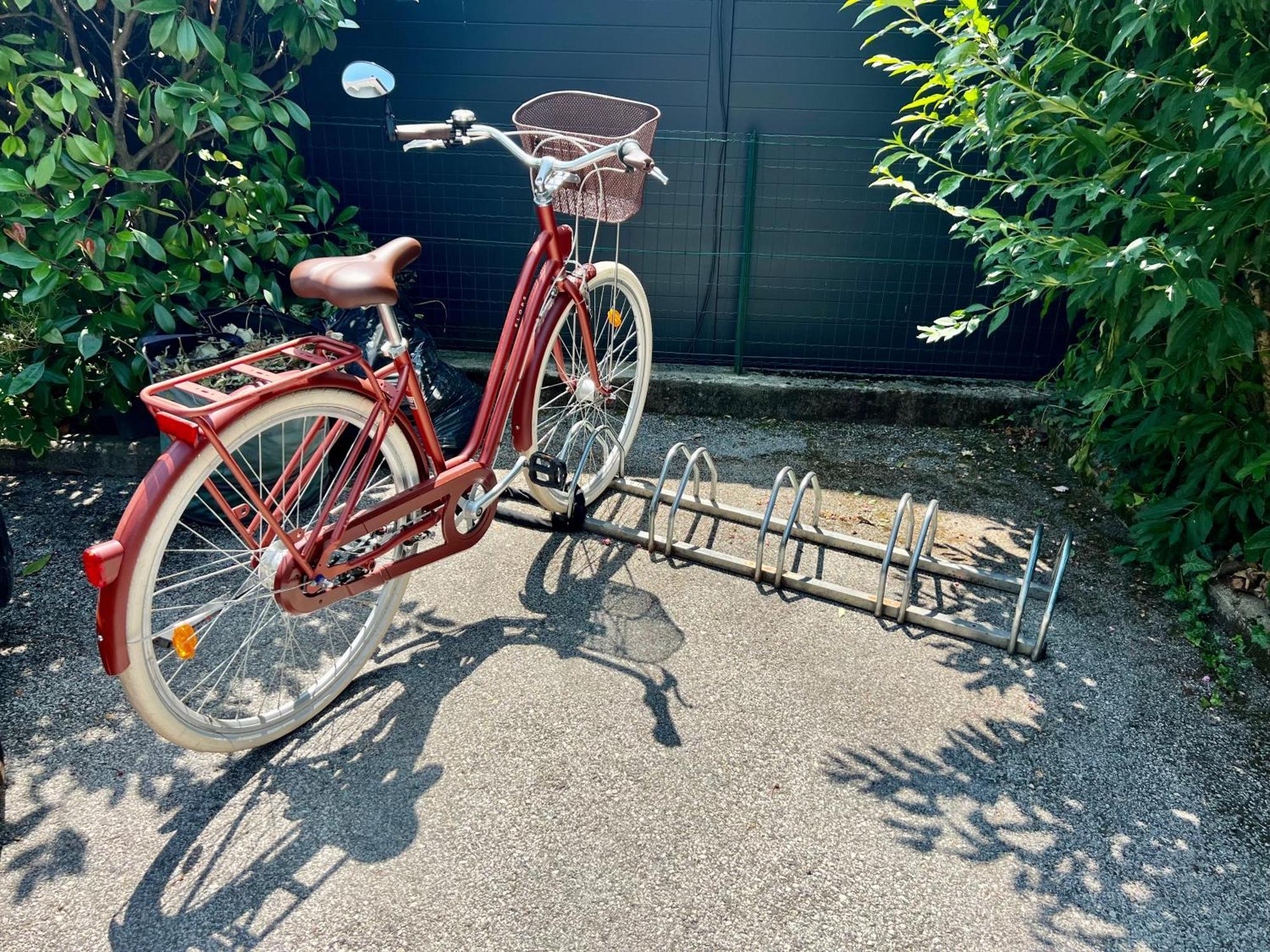 Un Peu Plus Pres Des Etoiles Annecy Extérieur photo